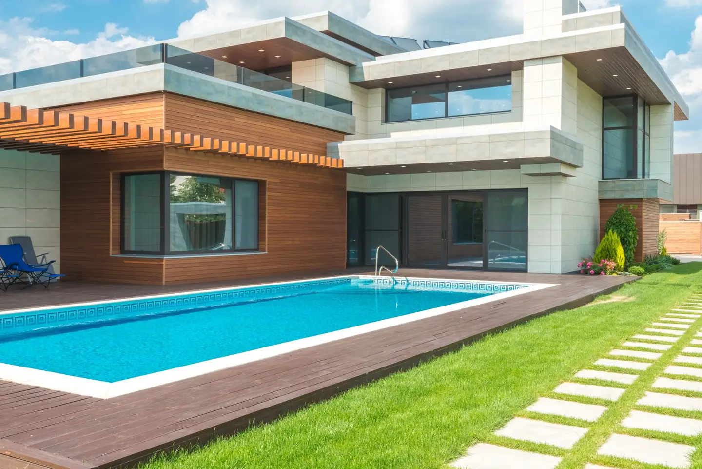 Swimming pool builders serving Randwick, NSW